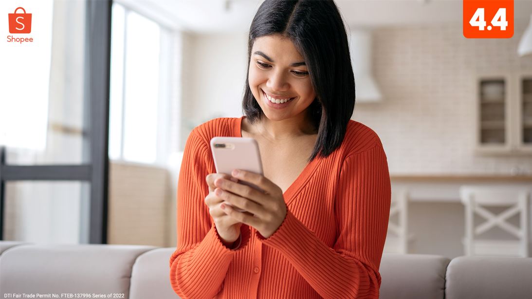 Hate Fees? Shopee’s mobile wallet allows you to send money for free, buy cheap loads and more at this 4.4 ShopeePay Sale!
