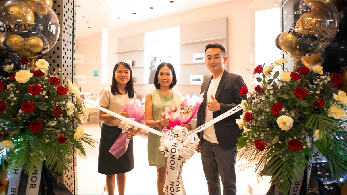 HONOR Opens First Experience Store in Mindanao at SM City GenSan