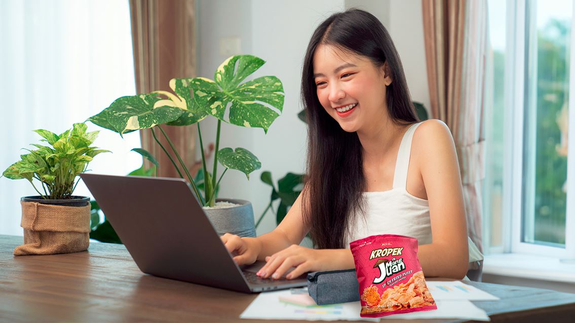 Shake off the stress: four hacks to lift up your mood on busy days