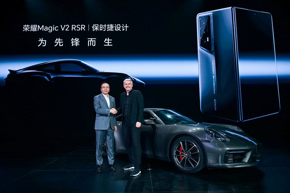 HONOR unravels PORSCHE DESIGN HONOR Magic V2 RSR in China
