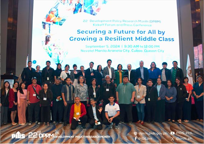 𝟮𝟮𝗻𝗱 𝗗𝗲𝘃𝗲𝗹𝗼𝗽𝗺𝗲𝗻𝘁 𝗣𝗼𝗹𝗶𝗰𝘆 𝗥𝗲𝘀𝗲𝗮𝗿𝗰𝗵 𝗠𝗼𝗻𝘁𝗵 (𝗗𝗣𝗥𝗠) 𝗞𝗶𝗰𝗸𝗼𝗳𝗳 𝗙𝗼𝗿𝘂𝗺 𝗮𝗻𝗱 𝗣𝗿𝗲𝘀𝘀 𝗖𝗼𝗻𝗳𝗲𝗿𝗲𝗻𝗰𝗲:  Securing a Future for All by Growing a Resilient Middle Class