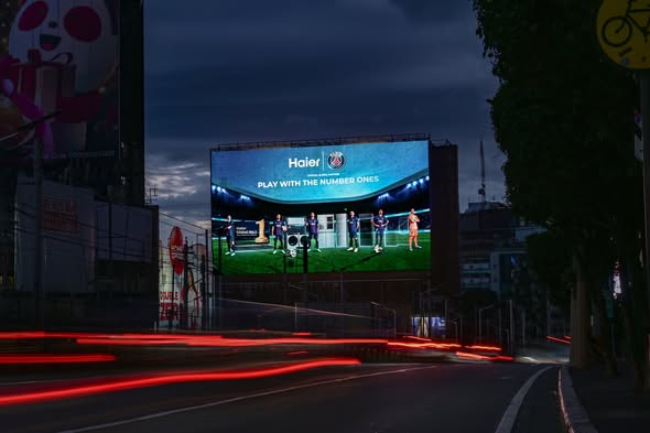Haier lights Up EDSA with Paris Saint-Germain Partnership to Welcome 2026